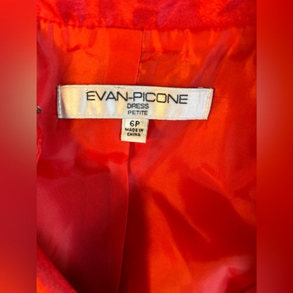 Evan Picone red satin dress size 6p - Picture 2 of 6